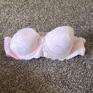 34 A strapless lace push up bra